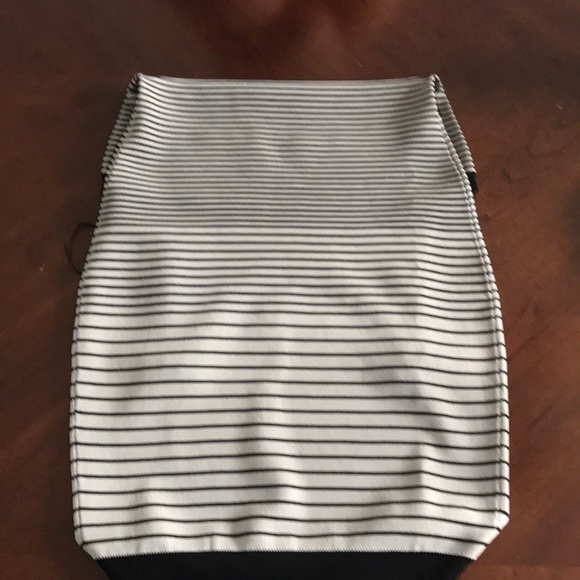 GUESS DRESS - Picture 7 of 7